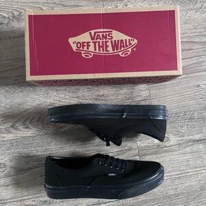 Vans authentic triple black shoes Men’s 8/Women’s 9.5